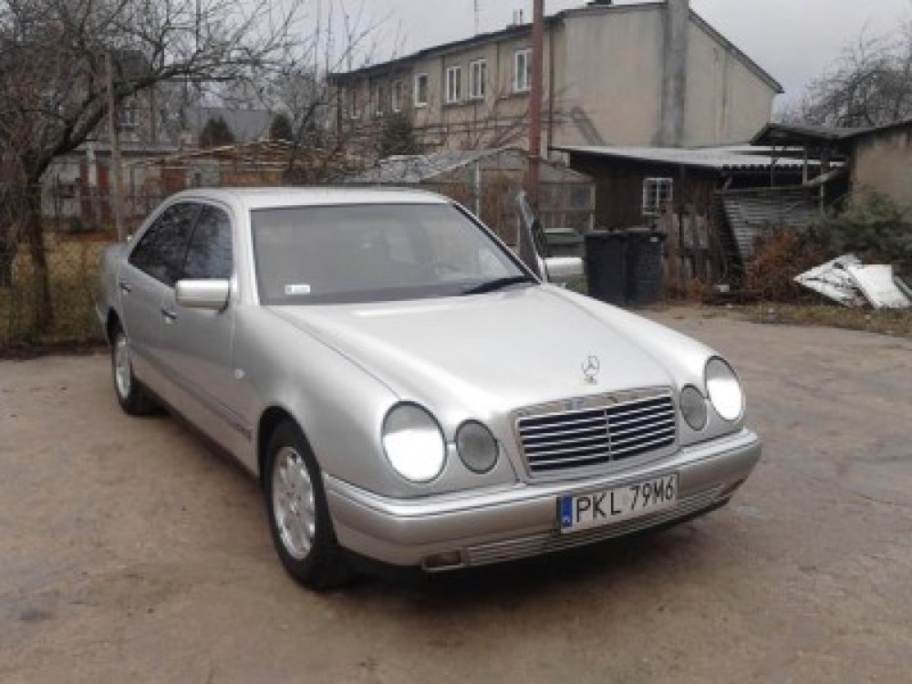 E 290